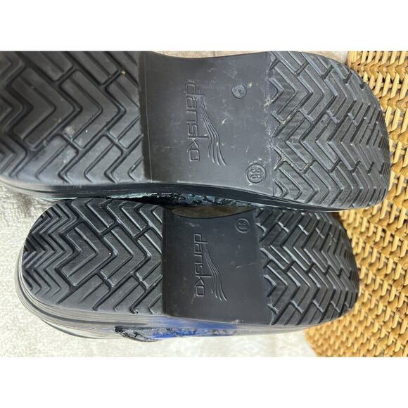 Dansko XP 2.0 Women's Slip Resistant Work Clogs Size 8 Bubble Black Metallic - Picture 7 of 11